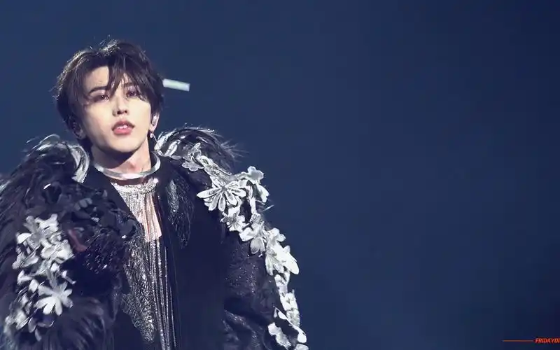 蔡徐坤2021个人巡回演唱会北京场 4k正面focus break6 talk 喝水