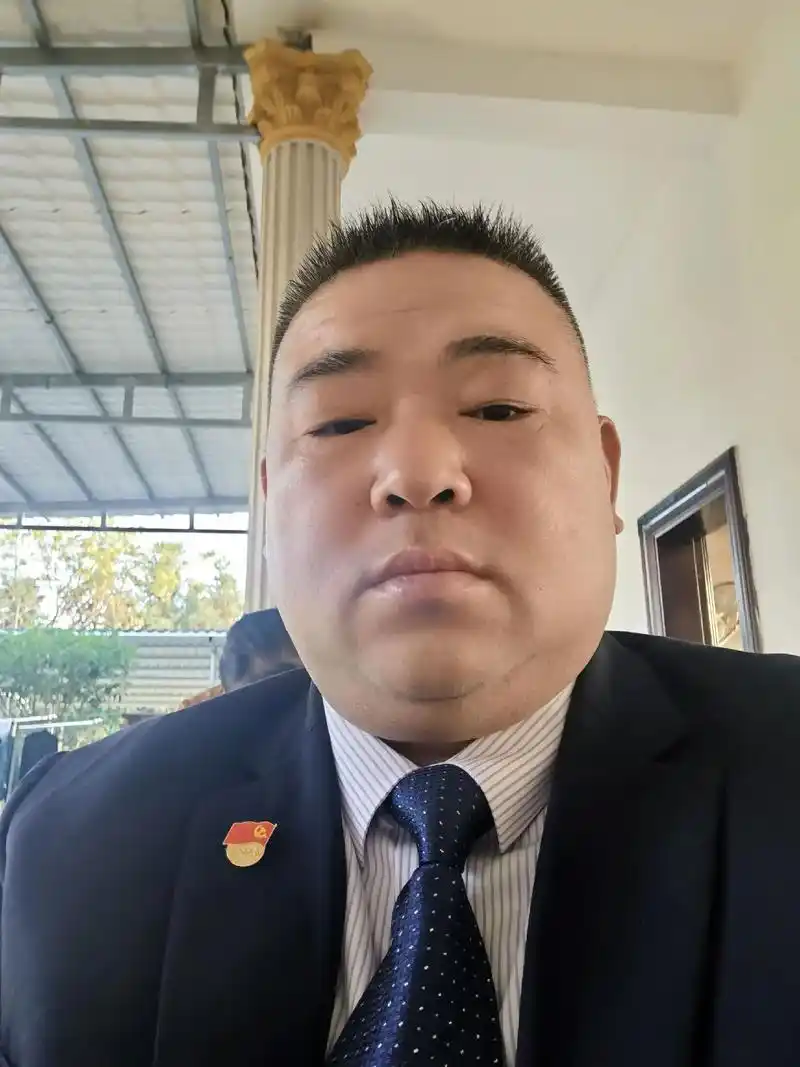 沉痛的心情,变成工作的动力,开始上班了,爸你永远是我的好老师 - 抖音