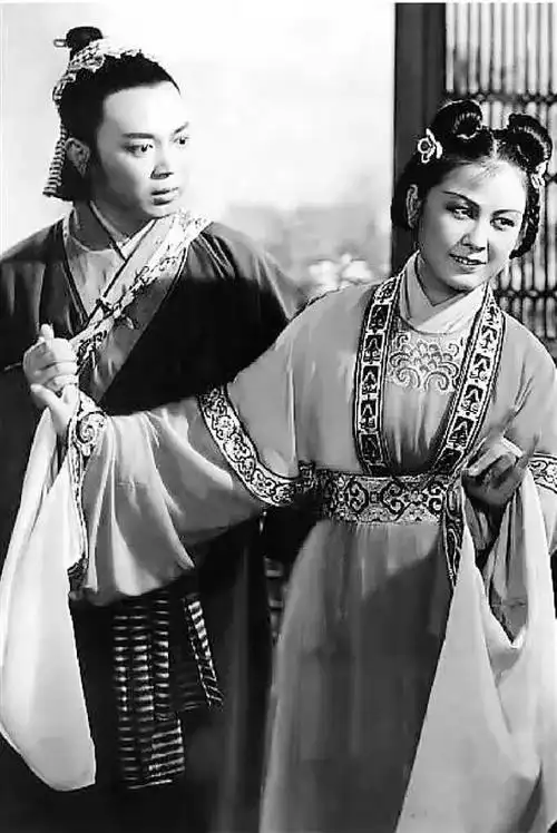 造型靓,韵律美都有它独一无二的韵味每一出戏,每一个剧种越剧电影《梁