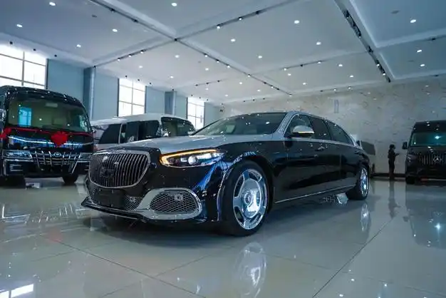 23款奔驰普尔曼迈巴赫s500加长版出售优惠价320万