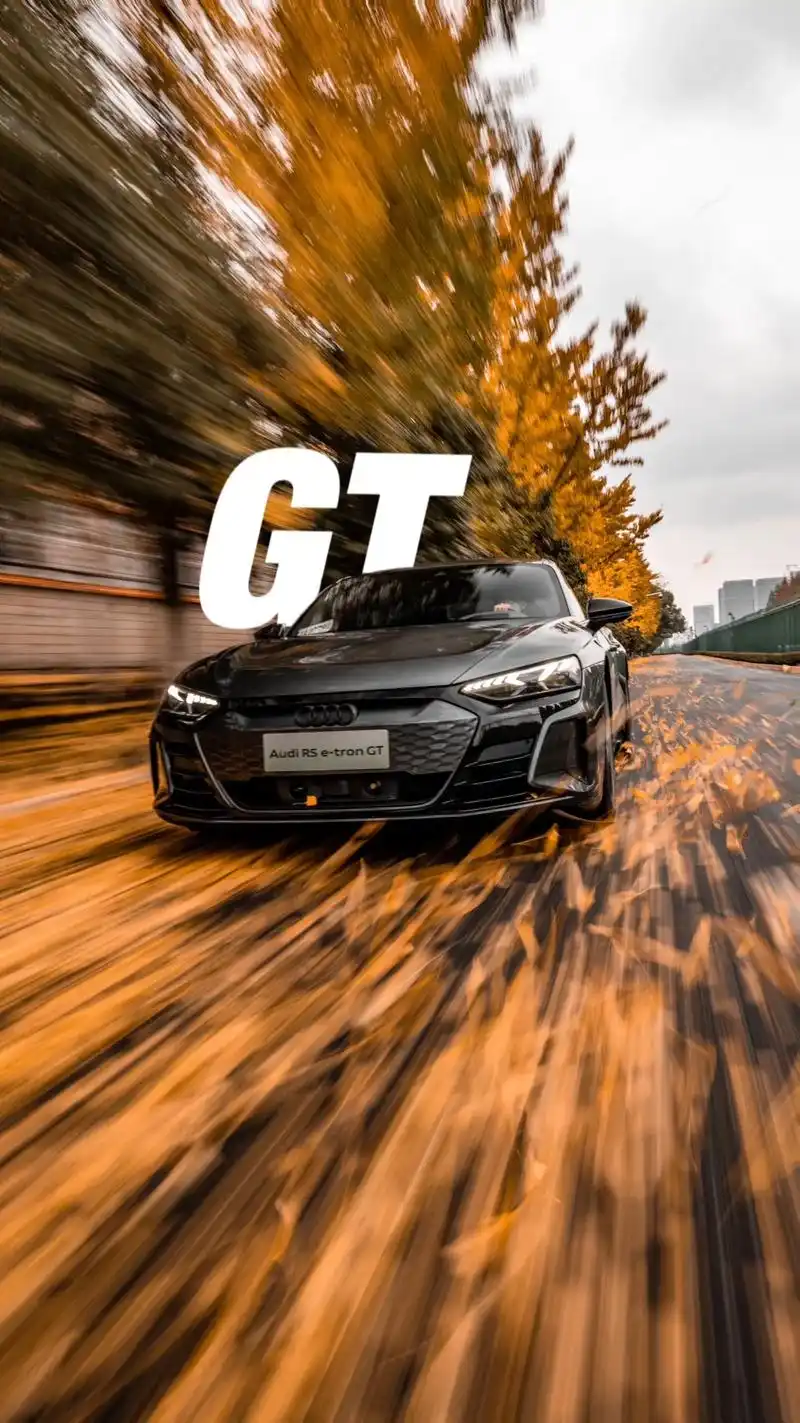 "听说这是钢铁侠的新车?"#汽车摄影 #奥迪rsetrong - 抖音