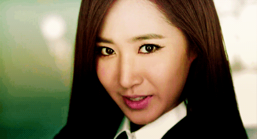 少女时代权俞利可爱唱跳韩星gif动图_动态图_表情包下载_soogif