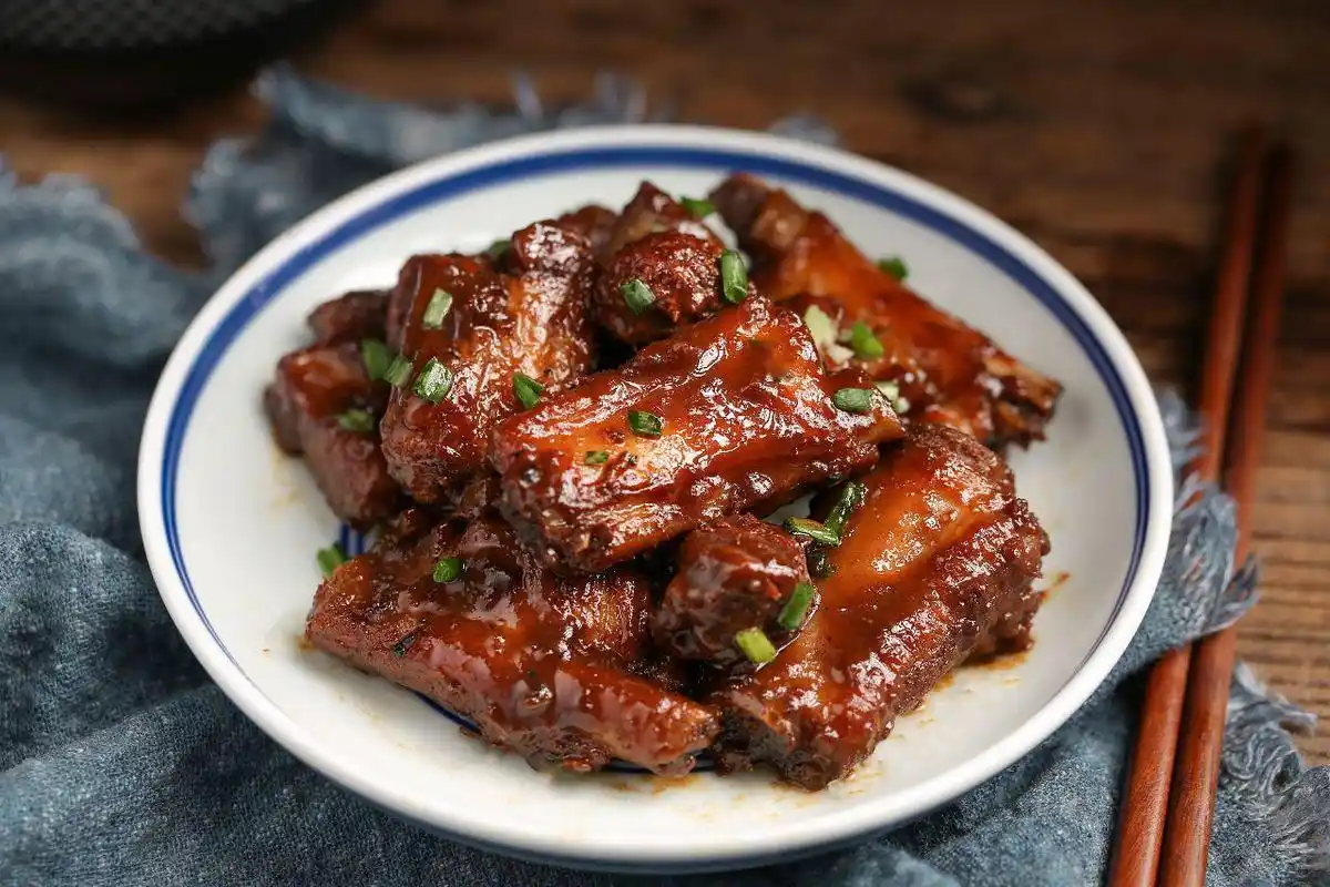 烧排骨时加些它酸甜开胃不油腻好吃到舔盘