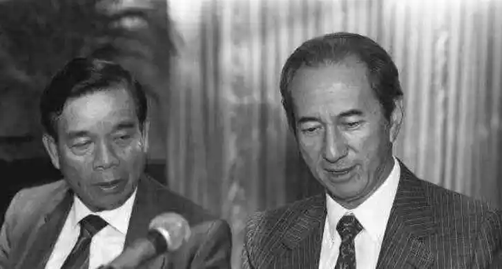 香港富豪郑裕彤,何鸿燊的大靠山,在中国坐拥3栋5百米摩天大楼