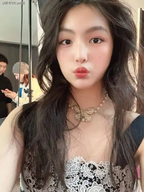 王诗龄 14岁写真