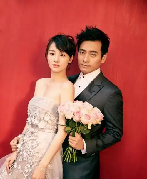 问题二,闪恋闪婚的陈龙章龄之,结婚八年为何能恩爱如初?