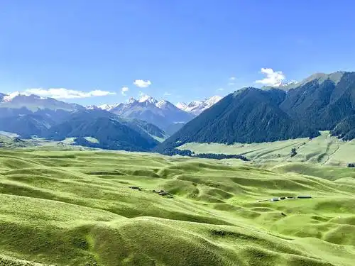 醉美新疆一琼库什台草原. - 美篇