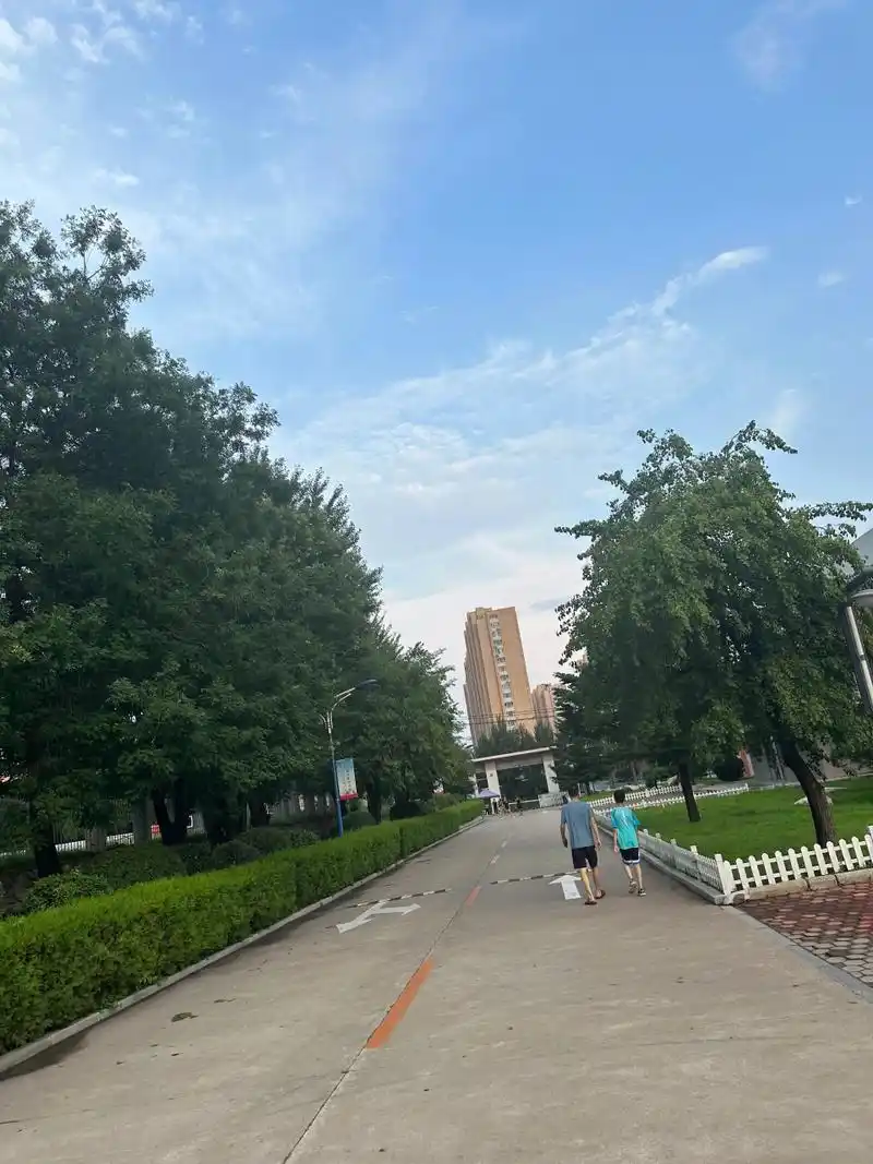 锦州师范高等专科学校 锦州师范高等专科学校新生群来了!