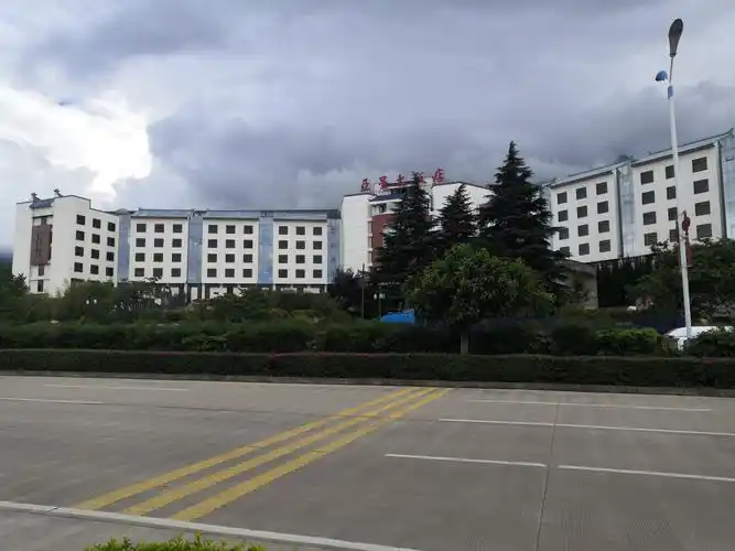 大理亚星大酒店