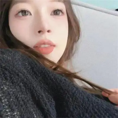 抖音网红头像女流行酷拽女生头像