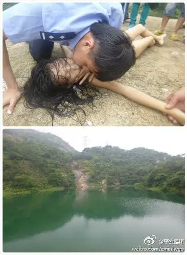 一张民警给溺水小女孩做人工呼吸的图片,在微博上牵动了很多网友的心