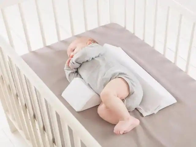 婴幼儿的3种"自然"睡姿,影响以后性格,父母应知晓