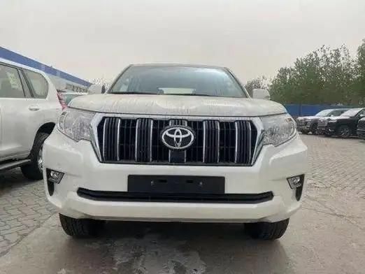 24款丰田霸道4000gxr配置天窗后挂54万