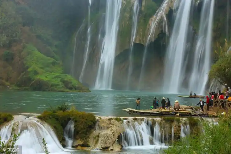 中国庐山瀑布群概况