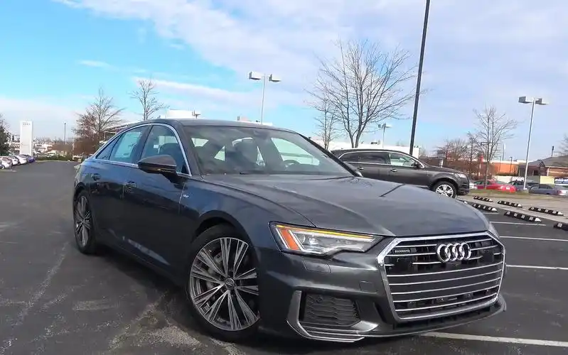 汽车2019款奥迪a6全面评测试驾