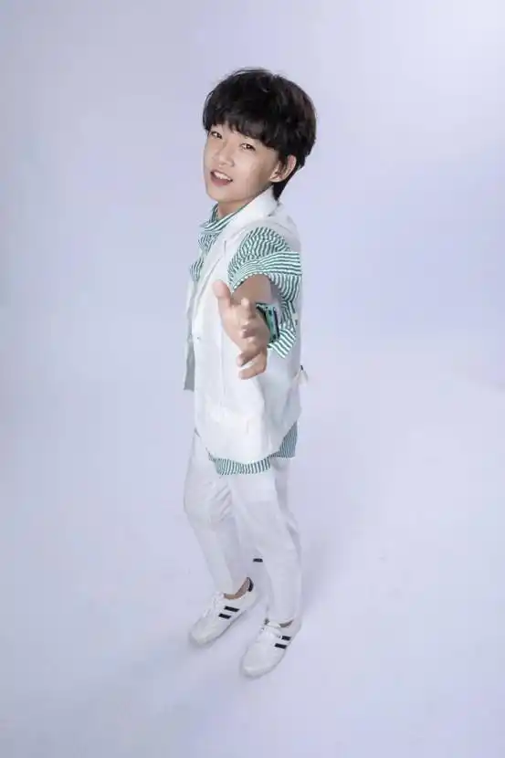 中国新声代5今日开播零零后唱响时代最纯音