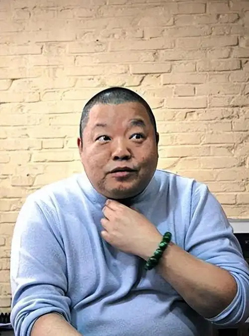 臧天朔去青岛演出女徒弟被当地大哥聂磊看上加代亲自出面捞回