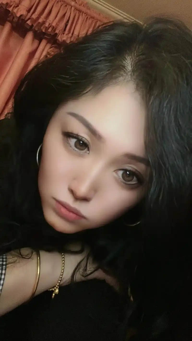 甜系女孩 #眼神交流 #女人一定要活成自己喜欢的样子 #但 - 抖音