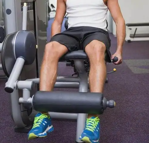 怎么锻造腿部肌肉?这4个动作练好,让你腿部有型有力