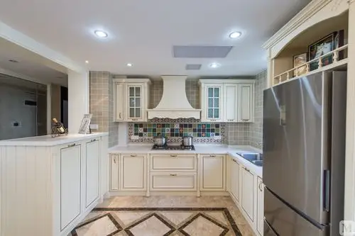 简欧厨房橱柜装修效果图