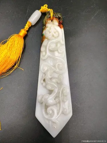 和田古玉龙大令牌