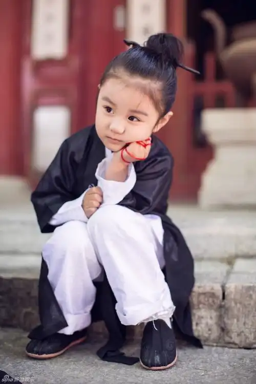 最萌小道士走红 可爱值爆表让人心酥[1]- 中国日报网