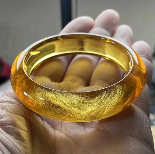 琥珀手镯星河滚烫你是人间理想