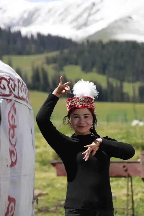 哈萨克族的女人,为啥不嫁汉族?答案可能出乎你的意料!