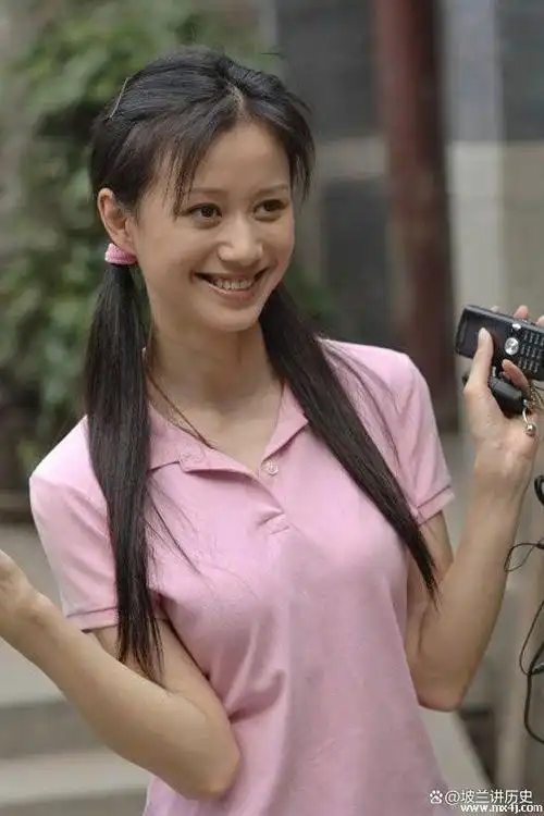 英年早婚,曾经被列为"失信人员",真实的祝无双活得更累