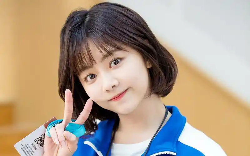 分享一组明星谭松韵高清壁纸欢迎收藏