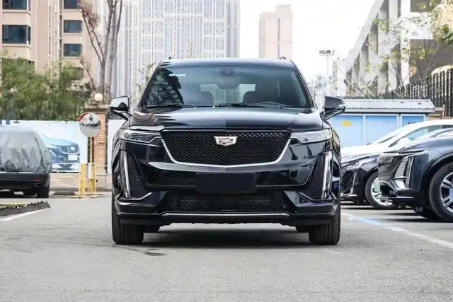 比宝马x5l便宜近20万,全系2.0t 9at,凯迪拉克xt6能替代bba?