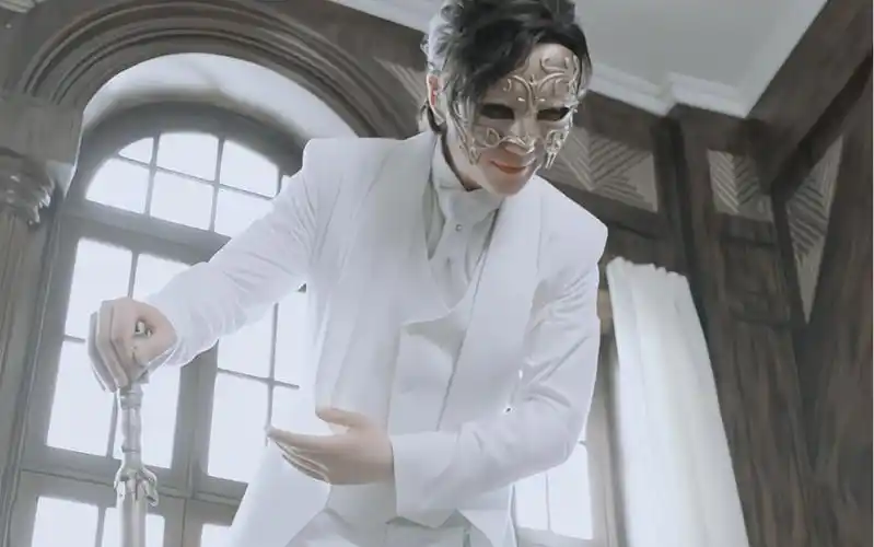 【朱一龙/夜尊】当疯批美人有了脸