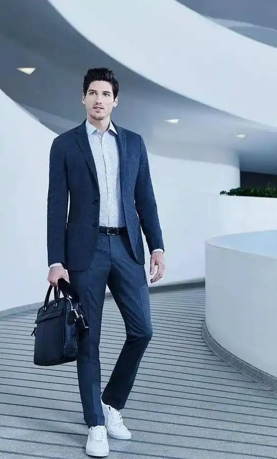 男士西装怎么搭配合适的鞋子