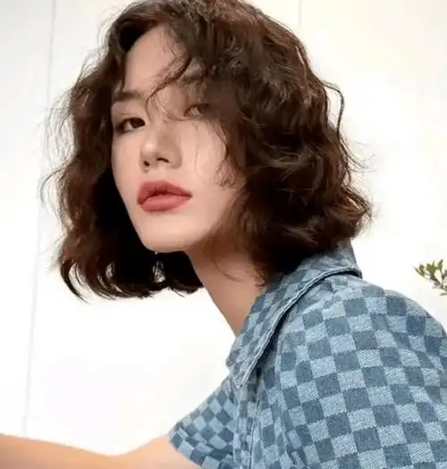 显气质又有女人味,但要避开这几个坑_发型_头发_因为