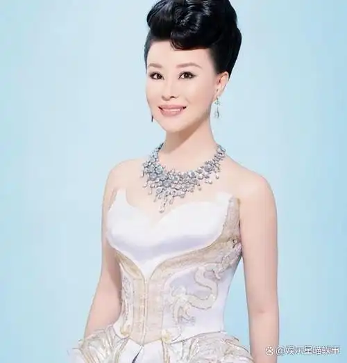 军旅女歌手祖海为爱嫁大37岁上司如今47岁仍孑然一身