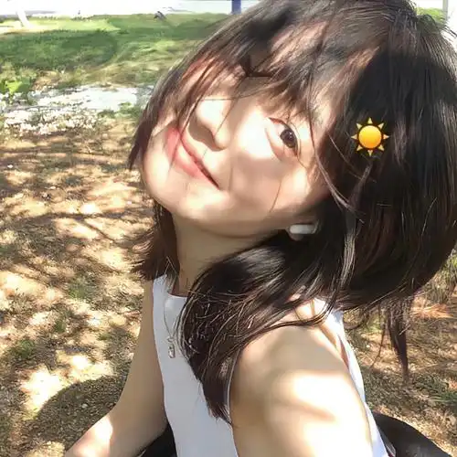 小众风格女生头像!#女生头像