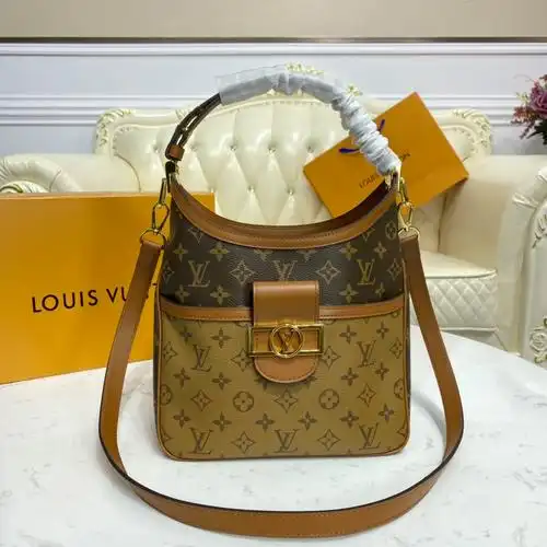 lv m45194 hobo dauphine 达芙妮腋下包