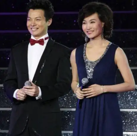 【图】李梓萌老公照片曝光 其广播期间遇事故镇定而不慌