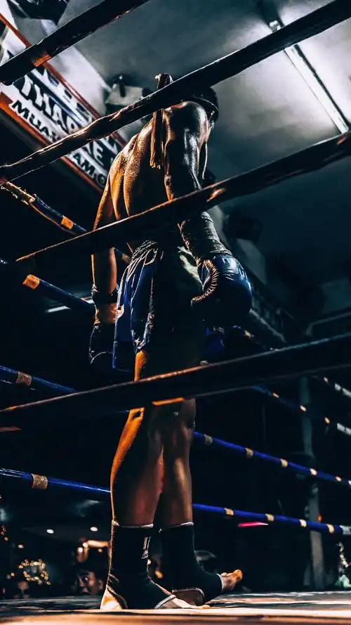 有没有好看励志的健身壁纸(文字最佳)?