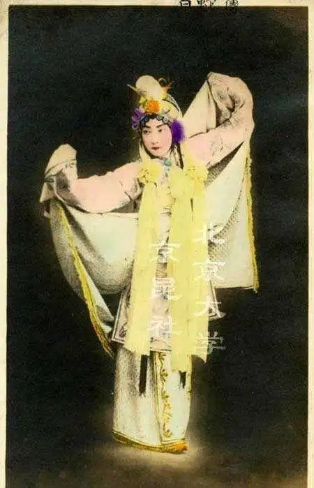 绝版珍藏 | 一组京剧大师梅兰芳年轻时的珍贵照片