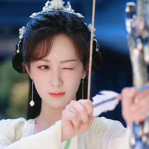 好喜欢杨紫的造型