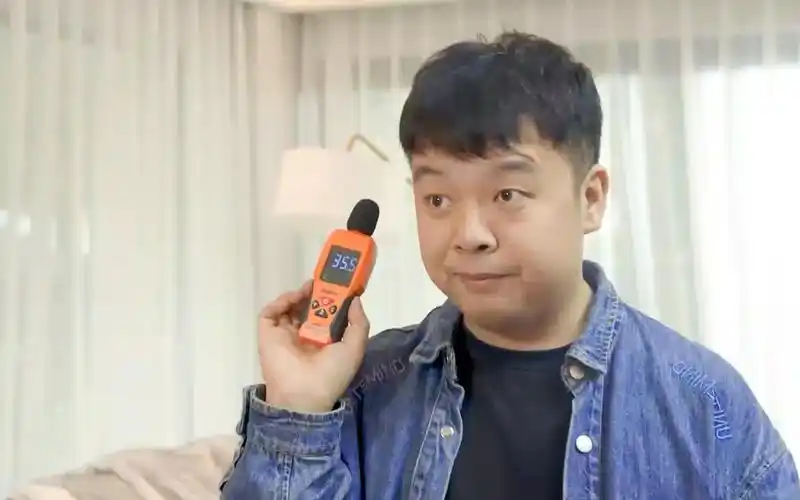 影视剧中爆笑吵架猪小明和女友吵架有理有据结局让人意外