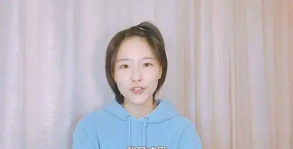 《爱5》人设太完美,成果斗鱼首秀落差感太大,她并不是诸葛大力