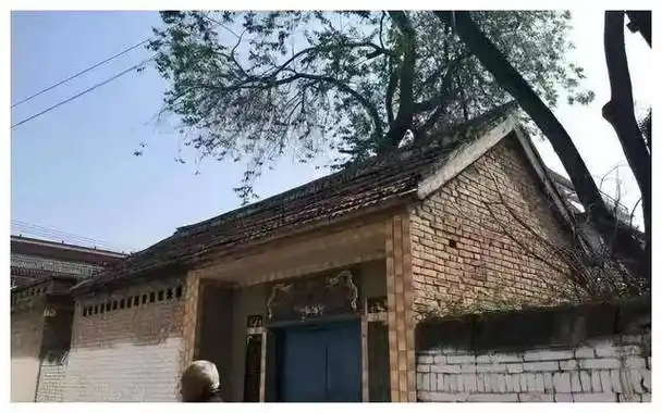 许家印的2段感情:"初恋"未过门,现任成前妻,丁玉梅后悔了吗