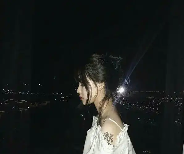 最近火了绝情寡义头像让我心碎你做的比谁都到位