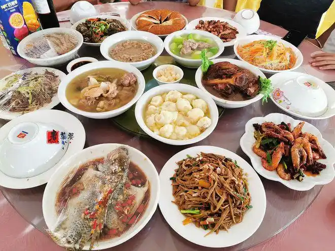 云南老家的结婚酒席吃些啥看一看酸甜苦辣全都有200元值不值