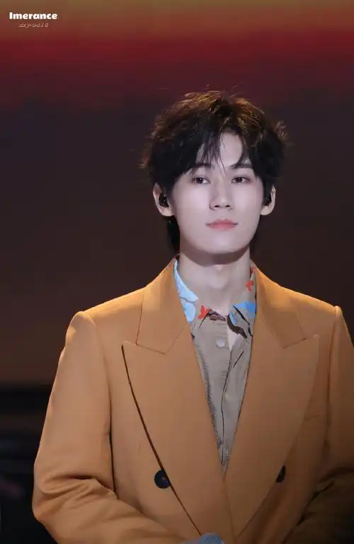 张真源 live之神##双11惊喜夜