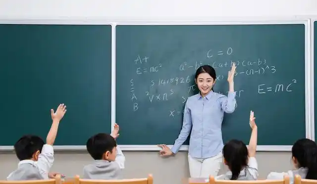 并非所有师范专业都能"上讲台",真想当老师,有些专业尽量避开