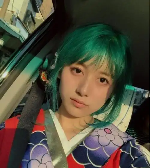 李诞夫妇婚变黑尾酱已清空微博网店关门合资公司也注销了