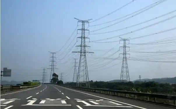 高压线是如何对人产生影响的?安全距离是多少?